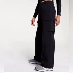 CALIA Women's High Rise Cargo Pocket Pant Black Size Small - NWT